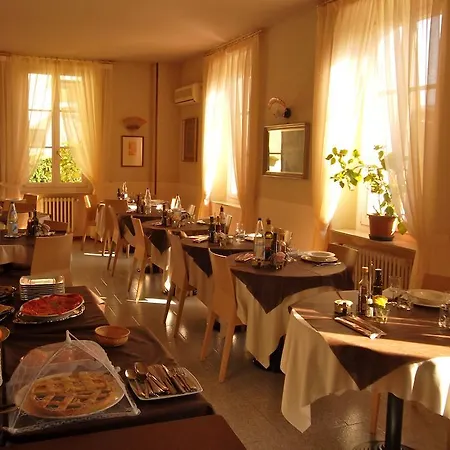 Giglio סלסומאג'יורה טרמה